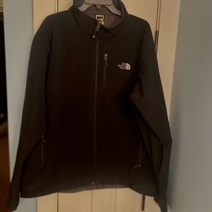 Men's Northface jacket with fleece lining